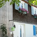 Appartement Gemuetliche In Einfamilienhaus *
